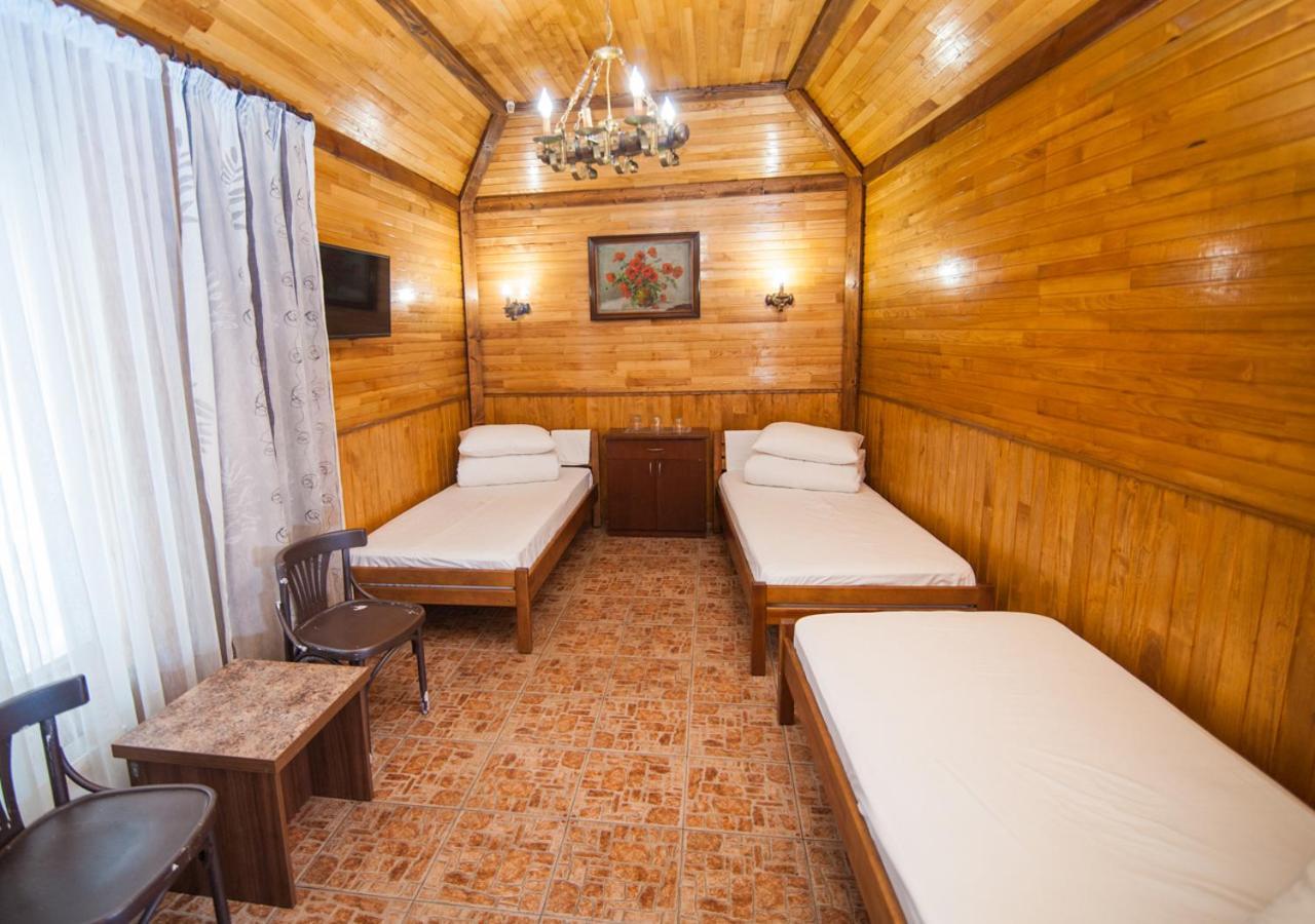 Хостел 24 Khmel'nyts'kyy Quarto foto